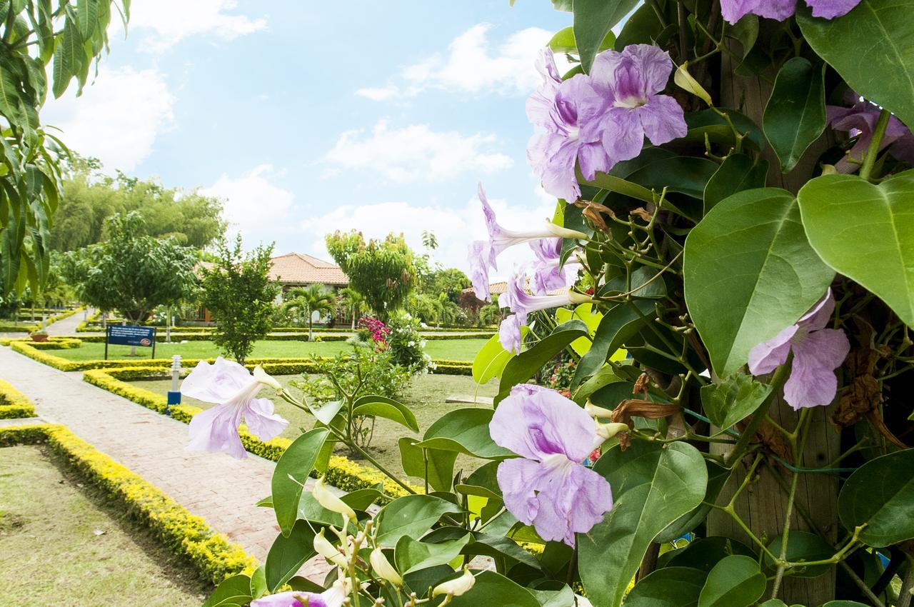 Hotel Campestre Tardes Calenas Yumbo Ngoại thất bức ảnh