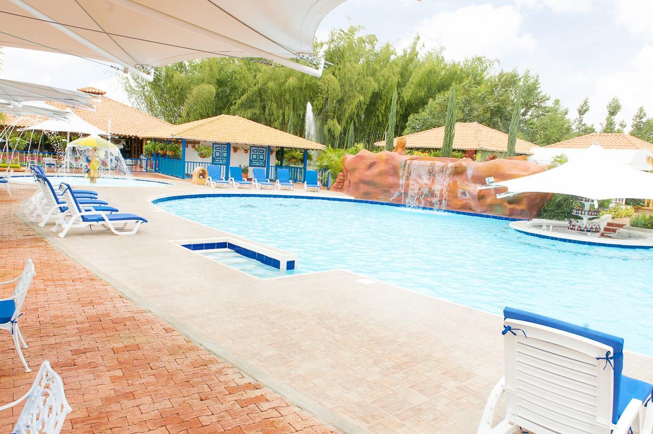 Hotel Campestre Tardes Calenas Yumbo Ngoại thất bức ảnh