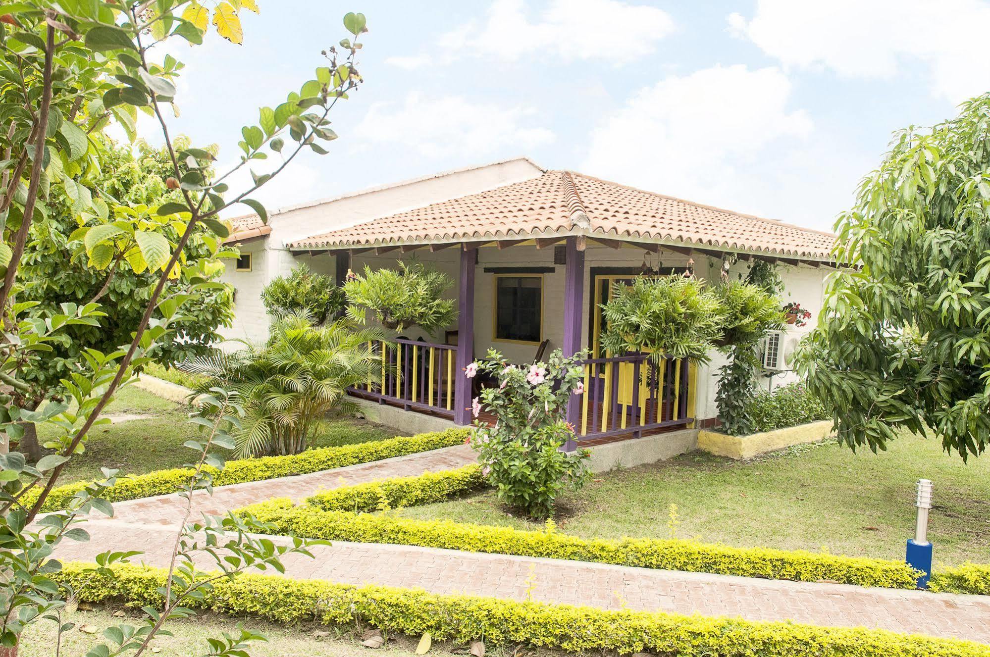 Hotel Campestre Tardes Calenas Yumbo Ngoại thất bức ảnh
